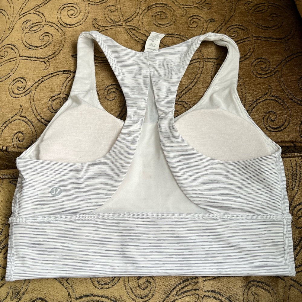 ❌SOLD❌Lululemon Invigorate Bra *Long Line, Wee Are From Space, size 8 - Picture 2 of 3